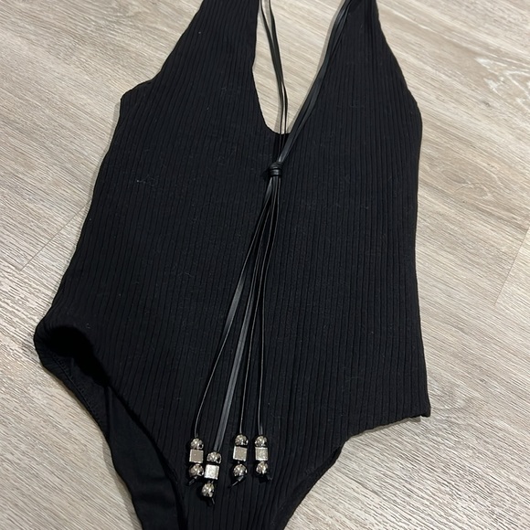 Bodysuit - Picture 2 of 5